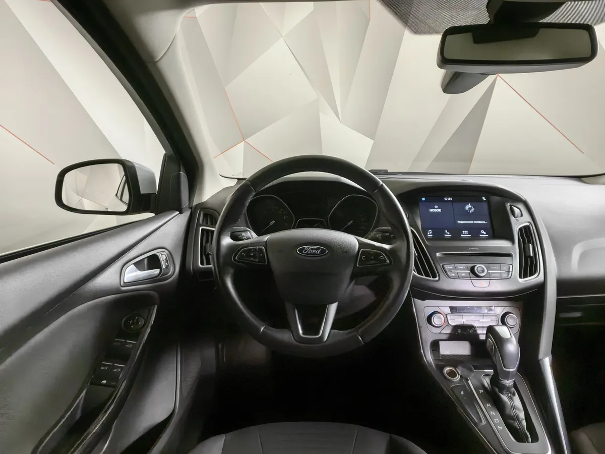 Ford Focus 1.5 EcoBoost AT (150 л.с.) Titanium Белый в АВИЛОН. Слайд №19