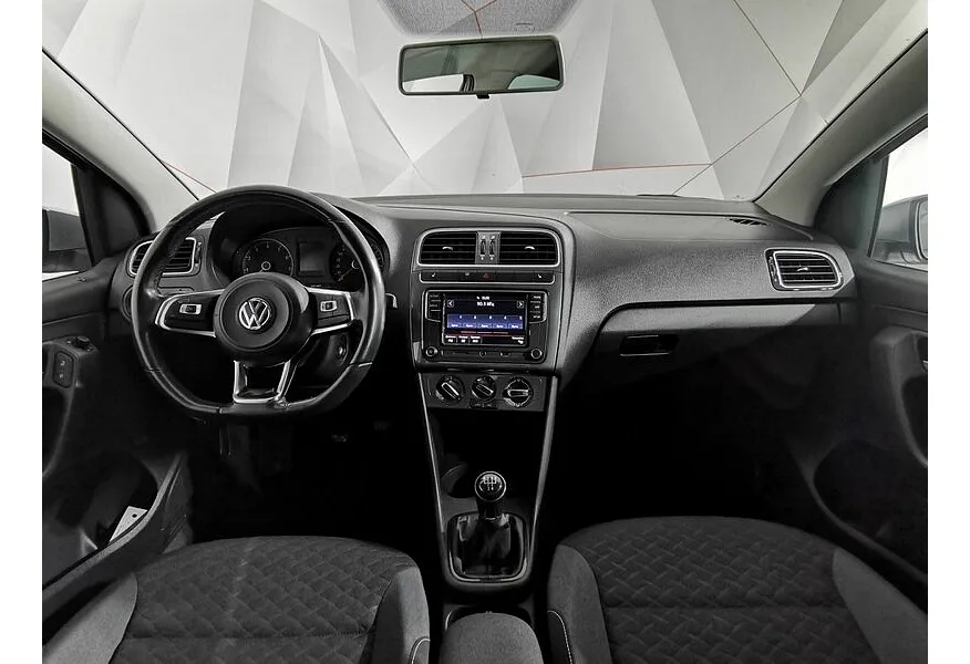 Volkswagen Polo 1.6 MPI MT (110 л.с.) Connect Серебристый в АВИЛОН. Слайд №14