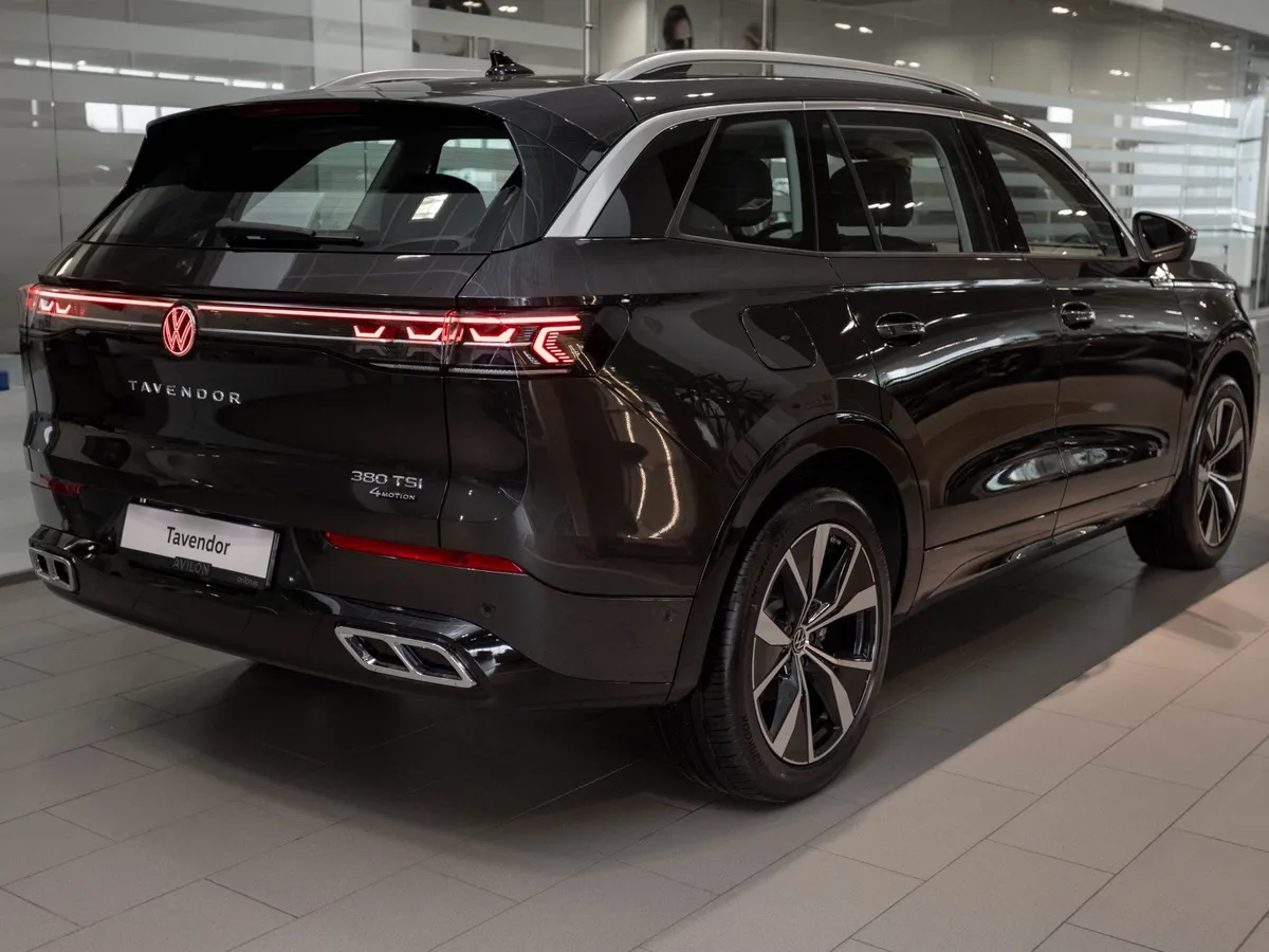 Volkswagen Tavendor 2.0TSI DSG 4WD (220 л.с.) R-Line Cruise Edition Серый в АВИЛОН. Слайд №6