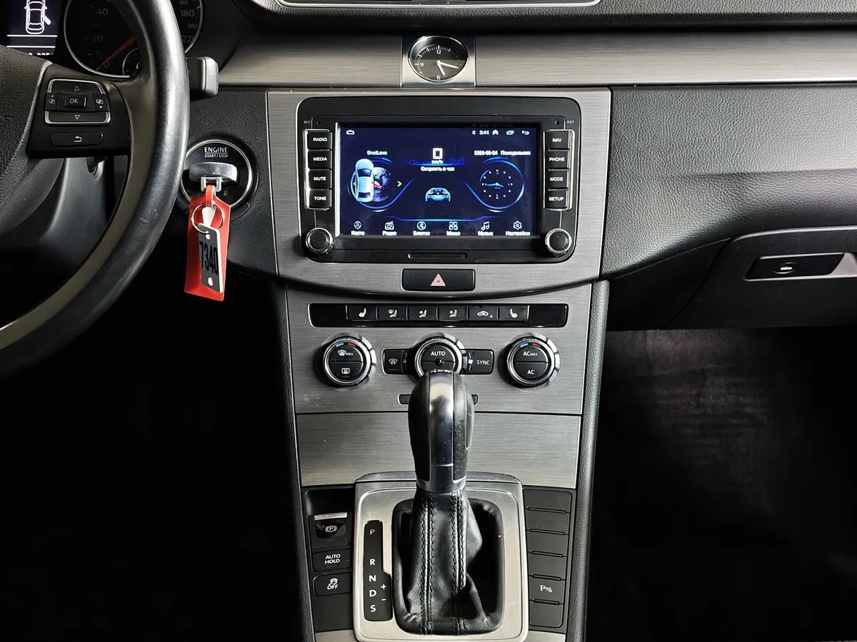 Volkswagen Passat 1.8 TSI DSG (160 л.с.) Серебристый в АВИЛОН. Слайд №15