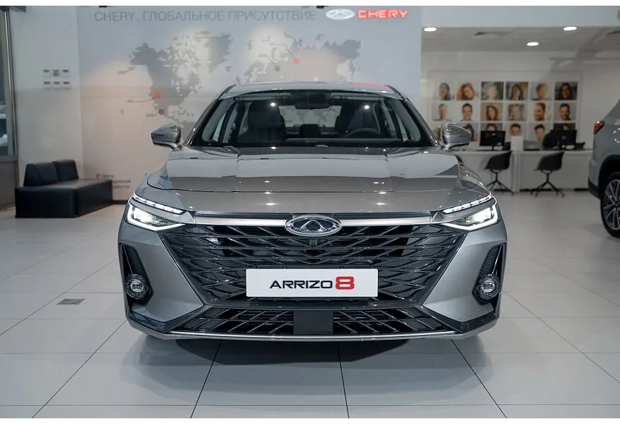 Chery Arrizo 8 1.6T DCT (150 л.с.) Ultra Black Серебристый в АВИЛОН. Слайд №2