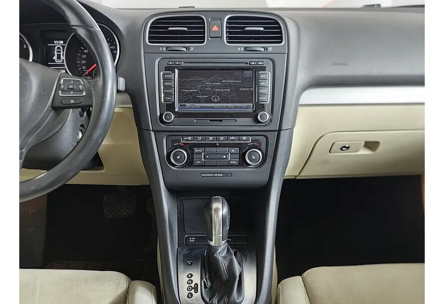 Volkswagen Golf 1.4 TSI DSG (160 л.с.) Highline Белый в АВИЛОН. Слайд №15