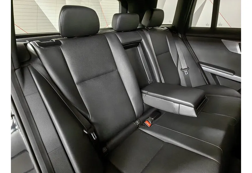 Mercedes-Benz GLK GLK 300 7G-Tronic 4MATIC (231 л.с.) Черный в АВИЛОН. Слайд №16