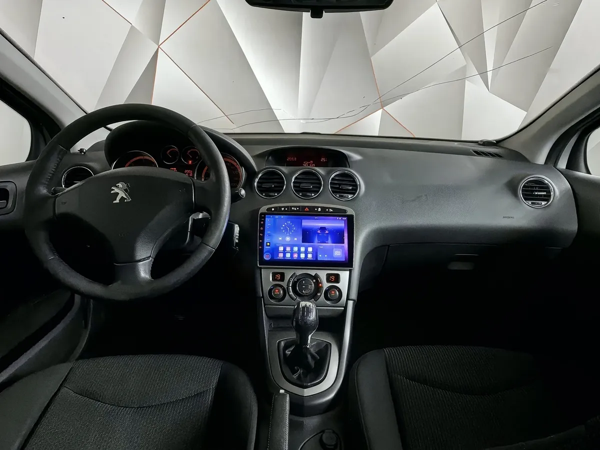 Peugeot 408 1.6 HDI MT (112 л.с.) Серебристый в АВИЛОН. Слайд №13