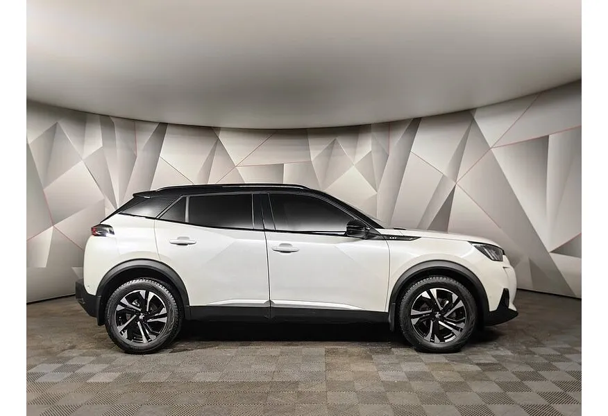 Peugeot 2008 1.2 AT (130 л.с.) GT Line Белый в АВИЛОН. Слайд №6