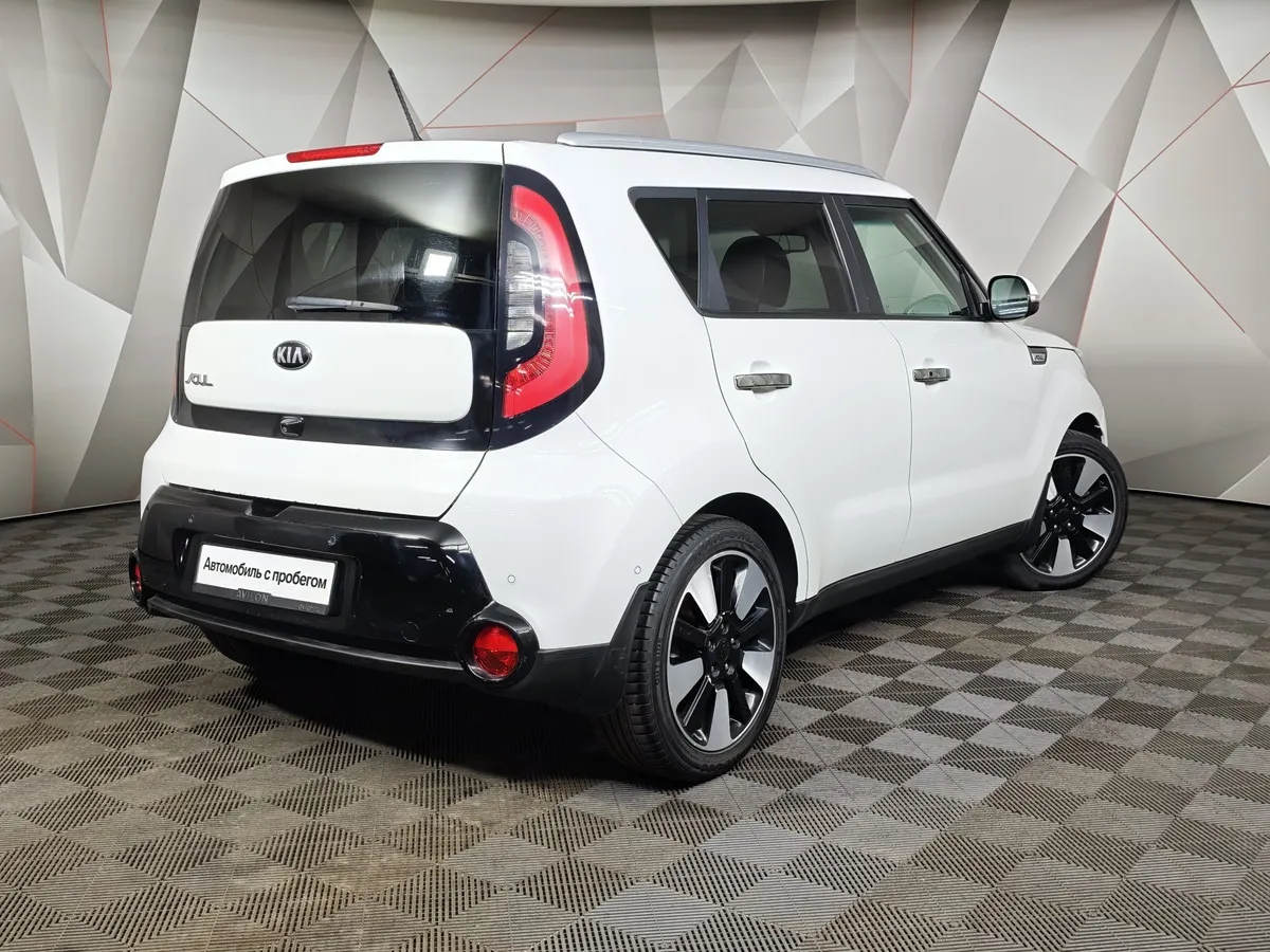 Kia Soul 1.6 GDI AT (132 л.с.) Classic Белый в АВИЛОН. Слайд №2