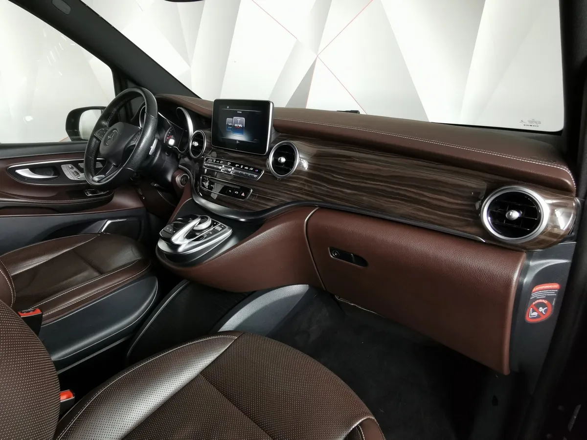 Mercedes-Benz V-Класс V 250 d AT L2 (190 л.с.) AVANTGARDE Черный в АВИЛОН. Слайд №13