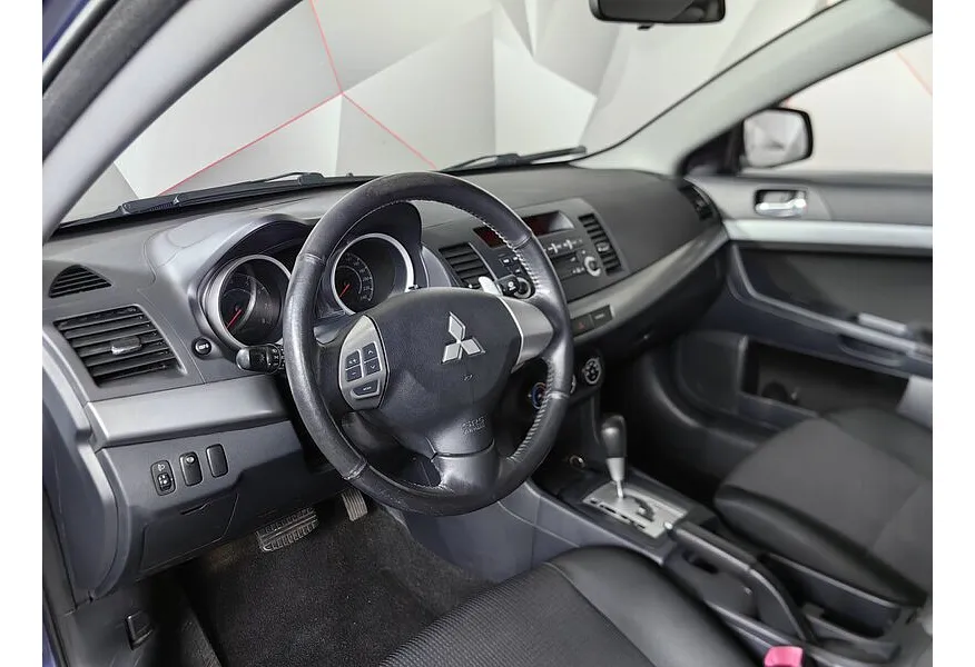 Mitsubishi Lancer 1.8 CVT (143 л.с.) Синий в АВИЛОН. Слайд №17 Mitsubishi Lancer 1.8 CVT (143 л.с.) Синий в АВИЛОН. Слайд №17