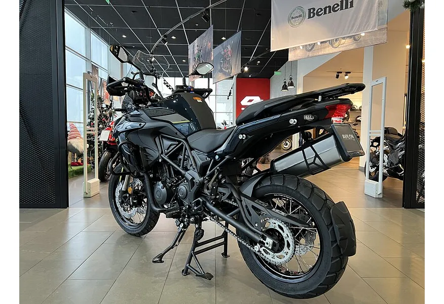 Benelli TRK 502 X 500 см³ (48 л.с.) 500 Синий в АВИЛОН. Слайд №7