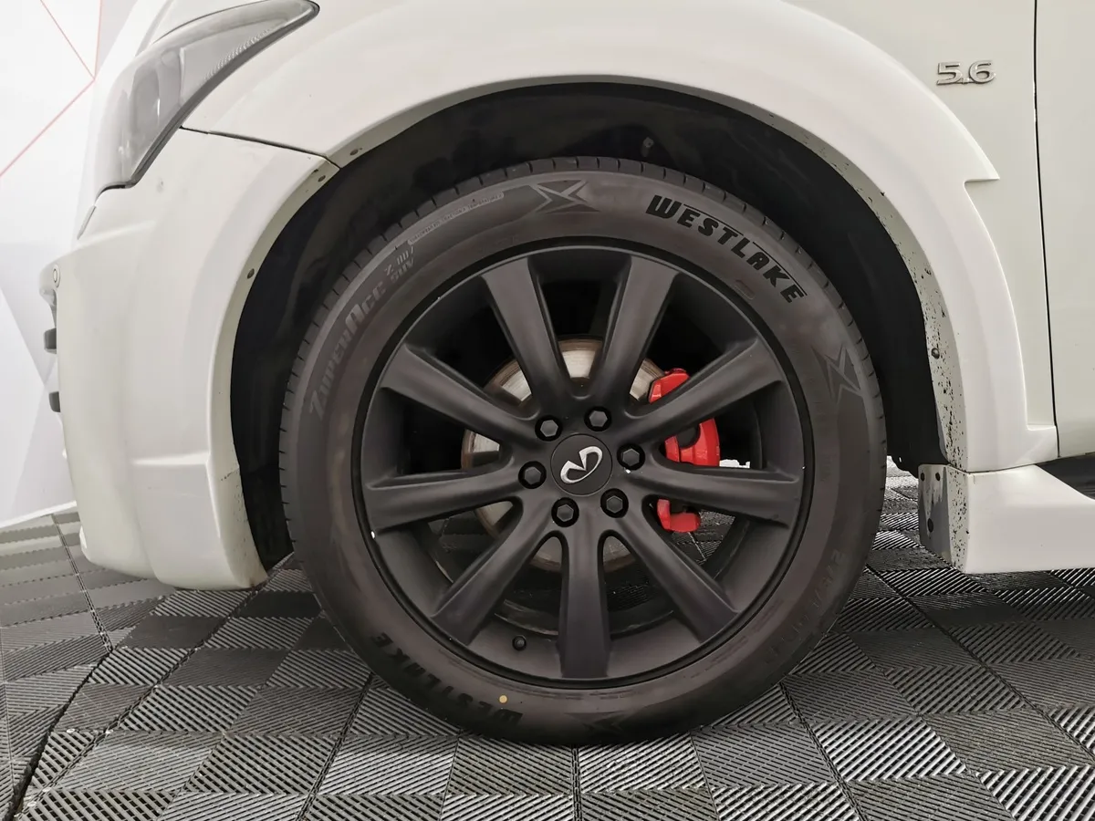 Infiniti QX80 5.6 АТ AWD (405 л.с.) Белый в АВИЛОН. Слайд №9