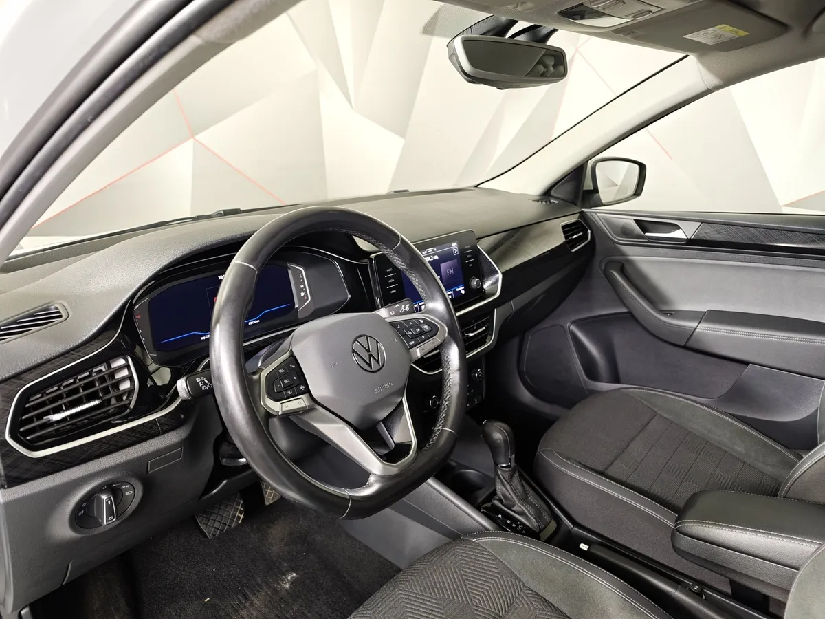 Volkswagen Polo 1.6 MPI AT (110 л.с.) Exclusive + Комфорт Белый в АВИЛОН. Слайд №19