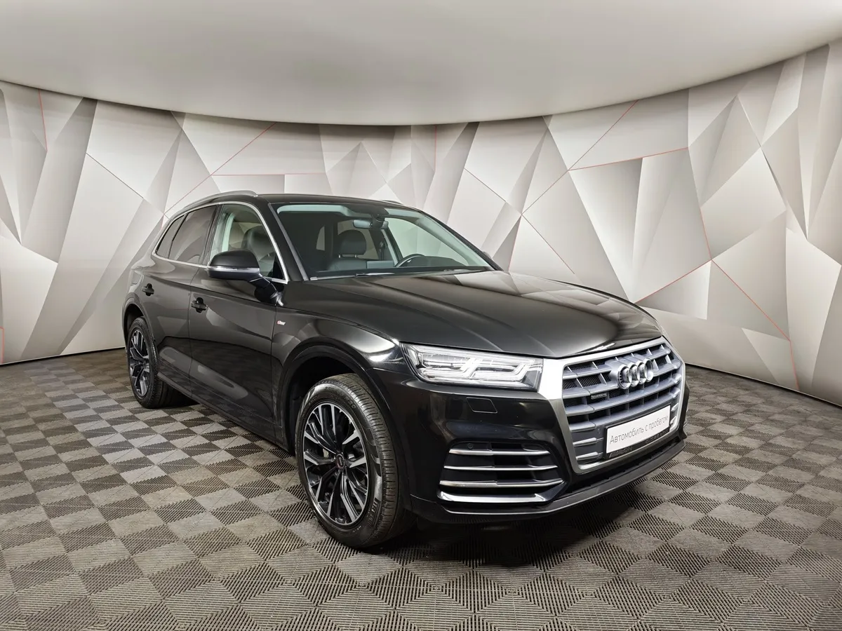 Audi Q5 2.0 TFSI S tronic quattro (249 л.с.) Sport Черный в АВИЛОН. Слайд №3
