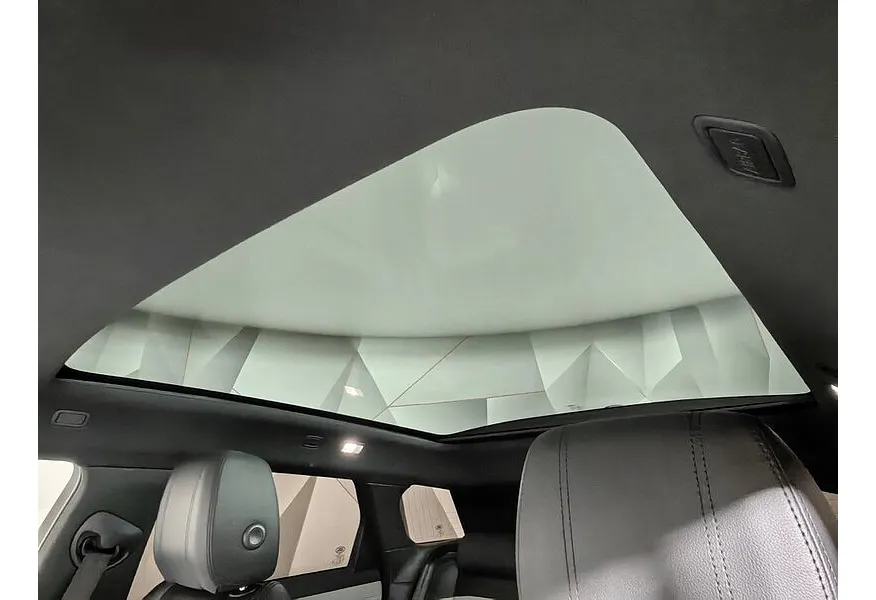 Land Rover Range Rover Evoque D150 AT AWD (150 л.с.) R-DYNAMIC SE Серый в АВИЛОН. Слайд №21