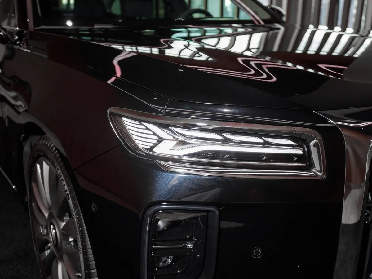 Senat 900 3.0 AT 4WD (326 л.с.) 4 места Черный в АВИЛОН. Слайд №21