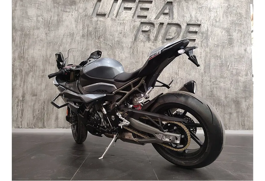 BMW Motorrad S 1000 RR S 1000 RR 999 см³ (207) 999 Серый в АВИЛОН. Слайд №5