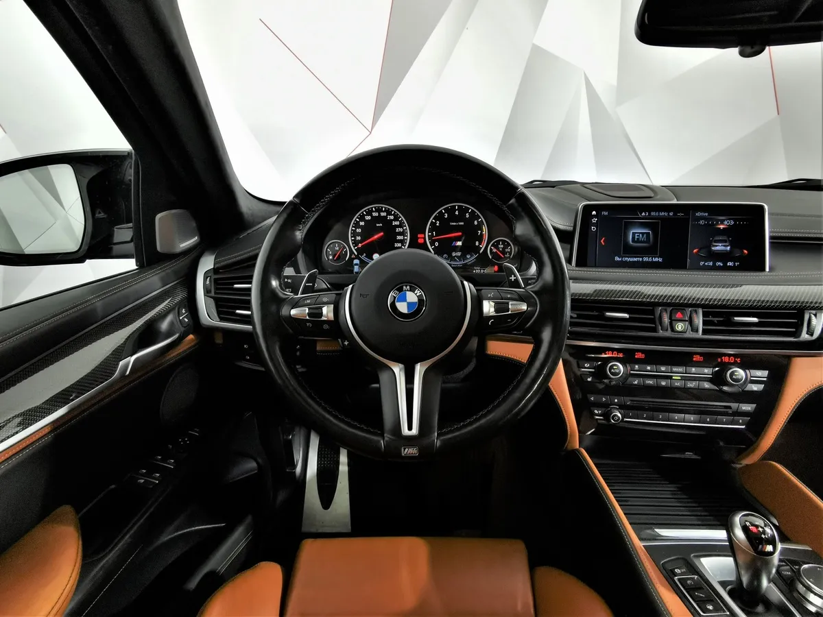 BMW X6 M 4.4 xDrive Steptronic (575 л.с.) Серый в АВИЛОН. Слайд №13