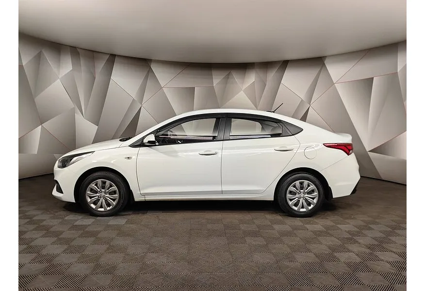 АВИЛОН - Hyundai Solaris 1.4 MT (100 л.с.) Active Plus Белый - slide 2