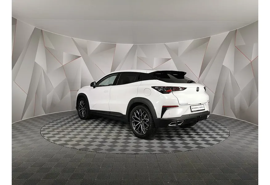 Changan UNI-T 1.5T 7DCT (181 л.с.) Tech Белый в АВИЛОН. Слайд №4