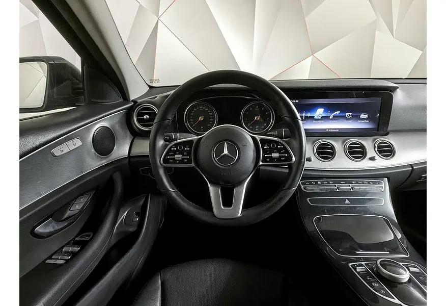 Mercedes-Benz E-Класс E 200 9G-TRONIC (184 л.с.) Premium Черный в АВИЛОН. Слайд №19