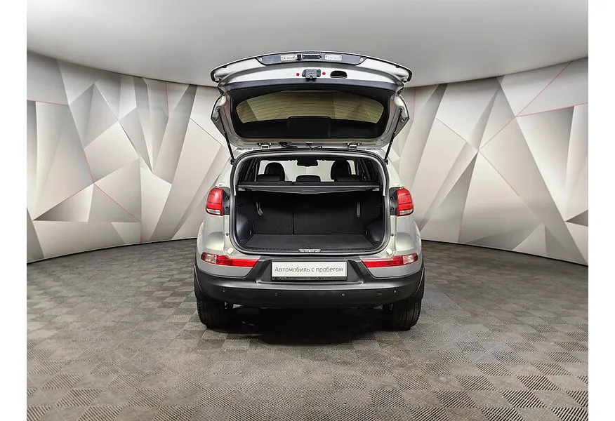 Kia Sportage 2.0 AT 4WD (150 л.с.) Luxe Серебристый в АВИЛОН. Слайд №12