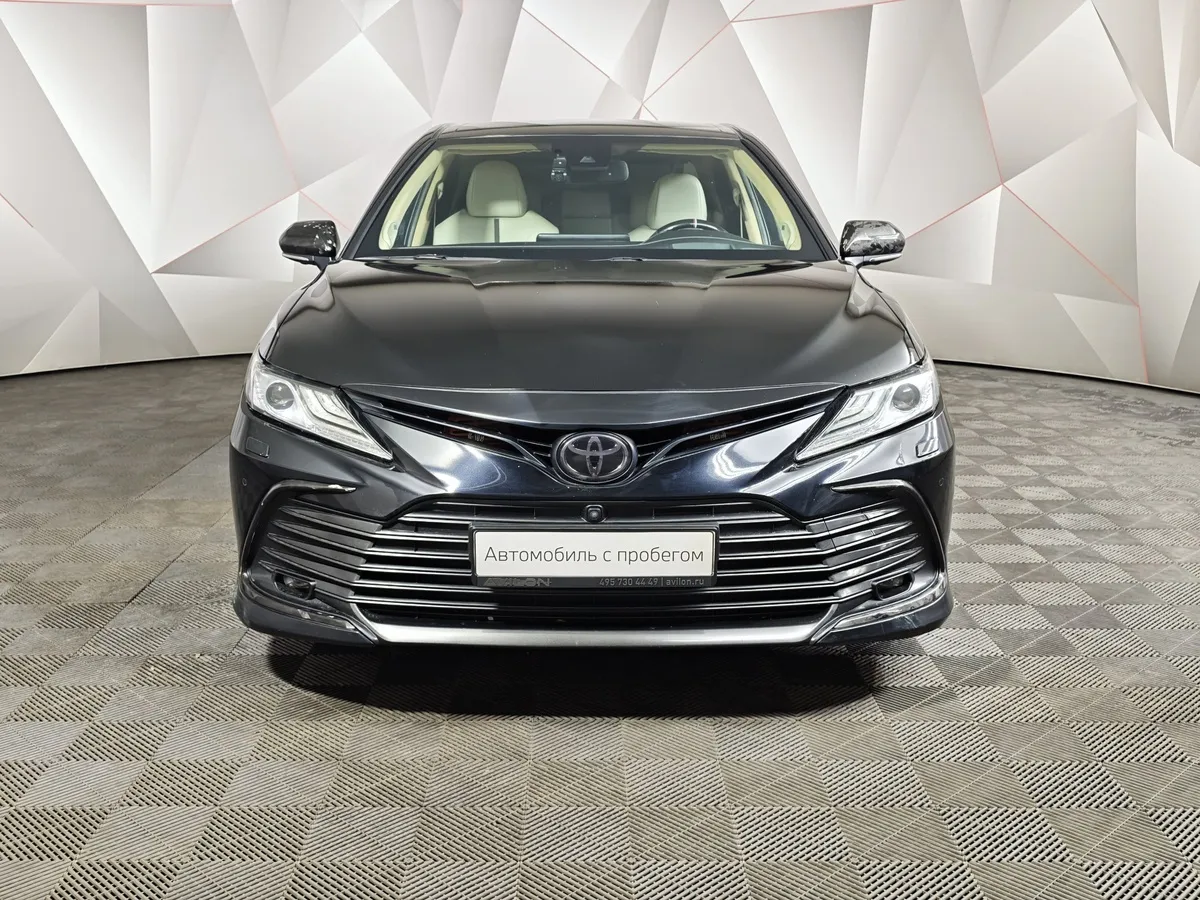 Toyota Camry 3.5 AT (249 л.с.) Черный в АВИЛОН. Слайд №7
