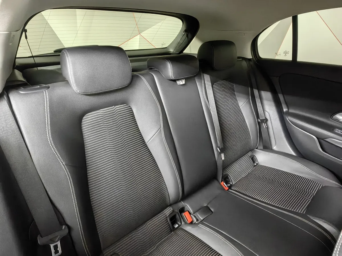 Mercedes-Benz A-Класс A 200 7G-DCT (150 л.с.) Progressive Limited Серый в АВИЛОН. Слайд №17 Mercedes-Benz A-Класс A 200 7G-DCT (150 л.с.) Progressive Limited Серый в АВИЛОН. Слайд №17