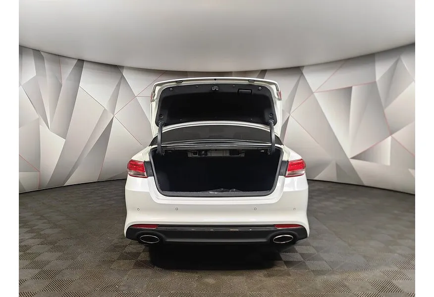 АВИЛОН - Kia Optima 2.4 GDI AT (188 л.с.) Luxe Белый - slide 5