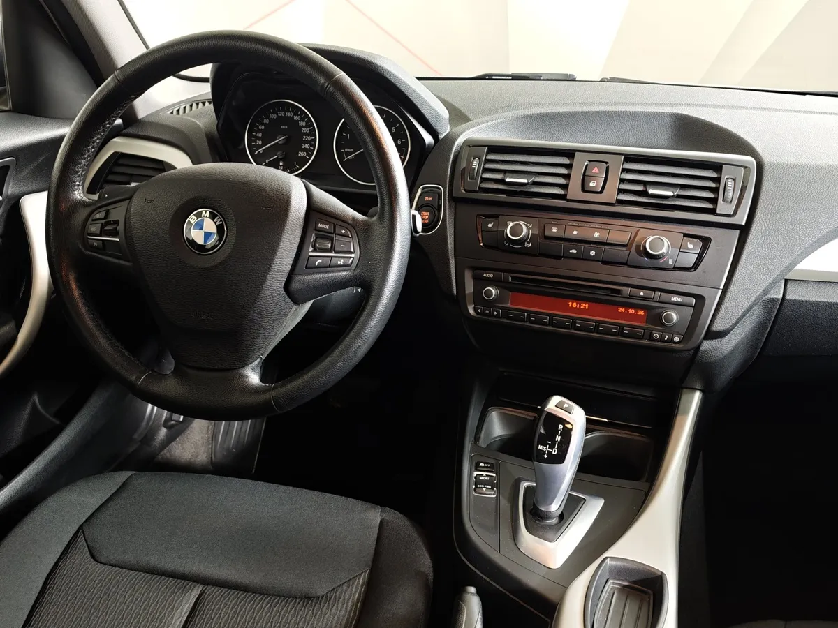 BMW 1 серия 116i AT (136 л.с.) Белый в АВИЛОН. Слайд №15