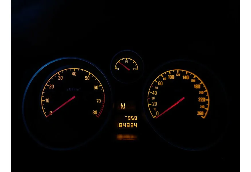 LIVE. Слайд №18