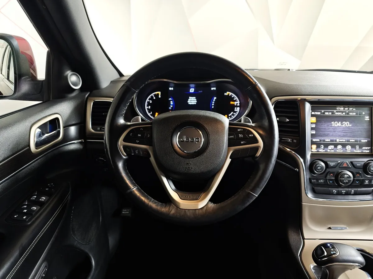 Jeep Grand Cherokee 3.0 TD AT (241 л.с.) Красный в АВИЛОН. Слайд №20