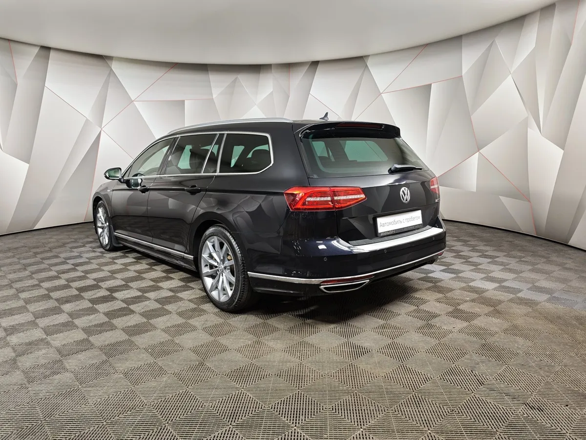 Volkswagen Passat 2.0 TSI BlueMotion DSG 4motion (220 л.с.) Variant Черный в АВИЛОН. Слайд №4