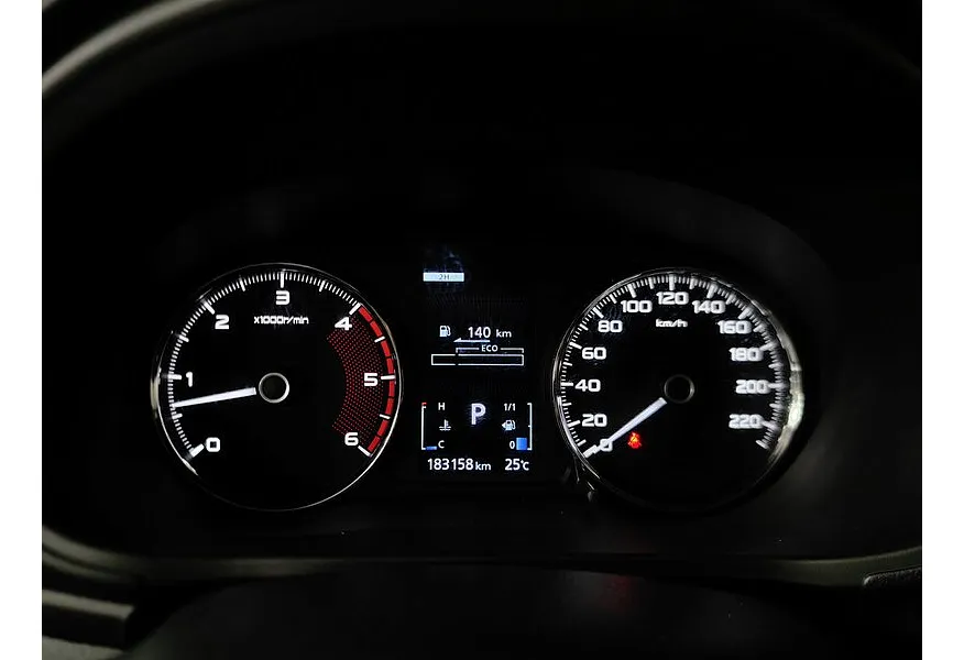 Mitsubishi Pajero Sport 2.4 DI-D AT AWD (181 л.с.) Белый в АВИЛОН. Слайд №17