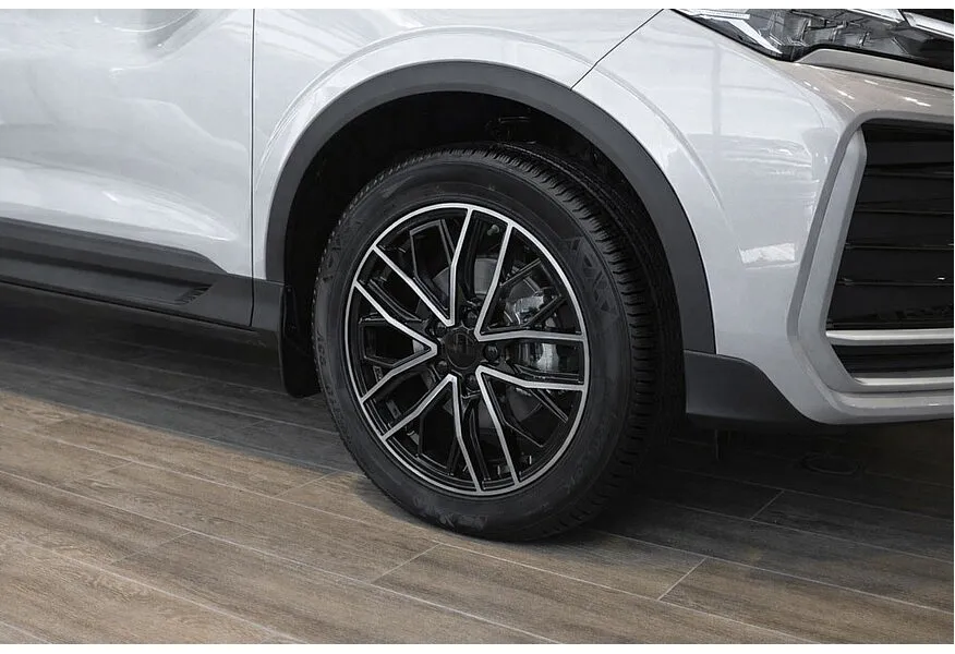 Belgee X50+ 1.5T DCT FWD (147 л.с.) Стиль Серебристый в АВИЛОН. Слайд №17