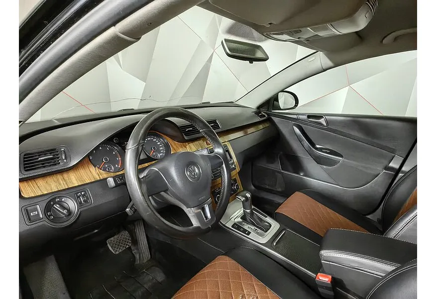 АВИЛОН - Volkswagen Passat 1.8 TSI DSG (152 л.с.) Черный - slide 11