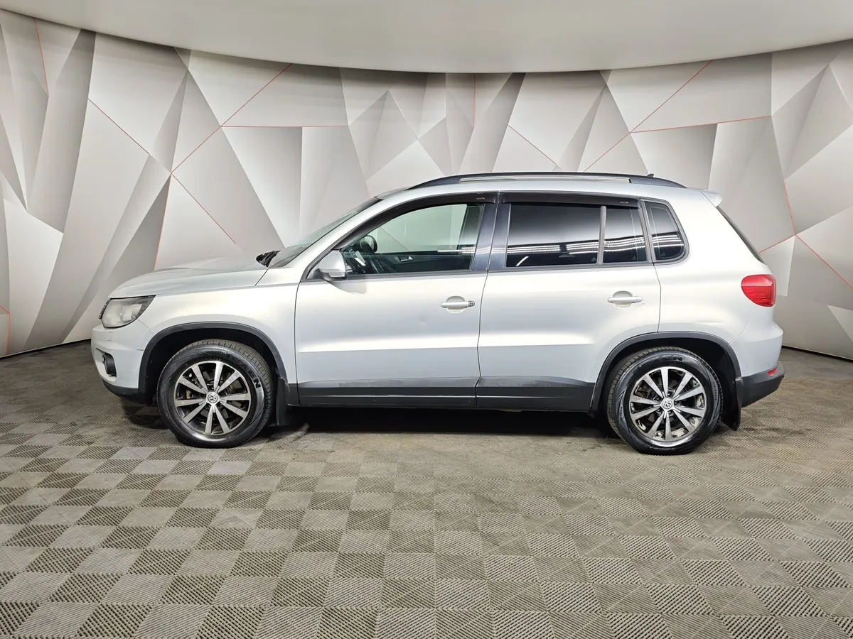 Volkswagen Tiguan 2.0 TSI 4Motion AT (170 л.с.) Track & Field Серый в АВИЛОН. Слайд №5