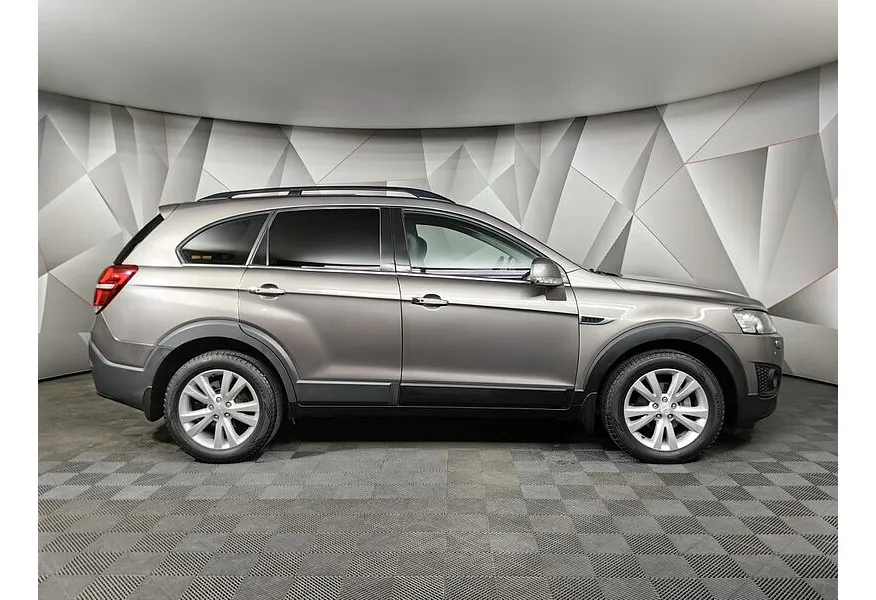 Chevrolet Captiva 2.2 TD AT (5 мест) (184 л.с.) Бежевый в АВИЛОН. Слайд №4