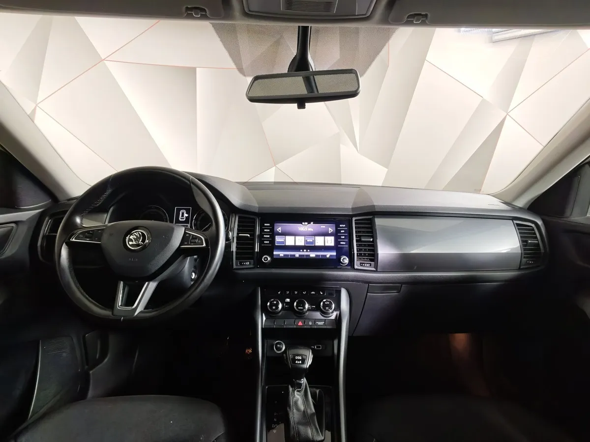 Skoda Kodiaq 1.4 TSI DSG 4X4 (150 л.с.) Белый в АВИЛОН. Слайд №13