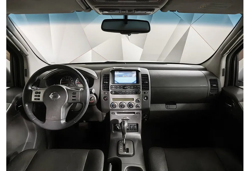 Nissan Pathfinder 4.0 AT (269 л.с.) Серебристый в АВИЛОН. Слайд №12