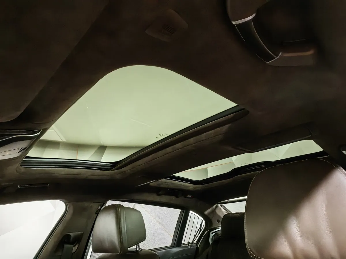 BMW 7 серия 730Ld xDrive AT (249 л.с.) Base (Локальная сборка) Серый в АВИЛОН. Слайд №19