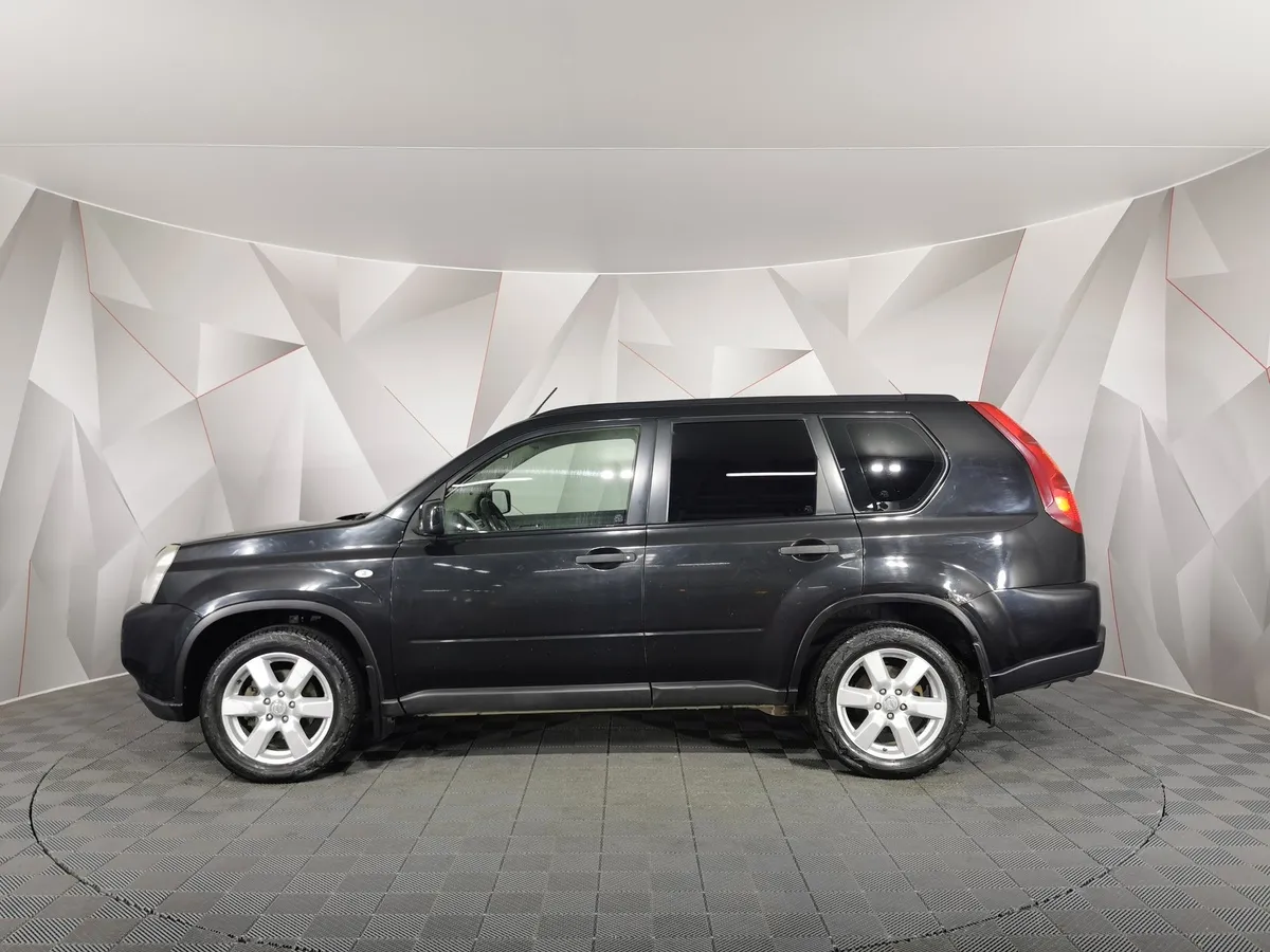Nissan X-Trail 2.0 CVT AWD (141 л.с.) Черный в АВИЛОН. Слайд №5