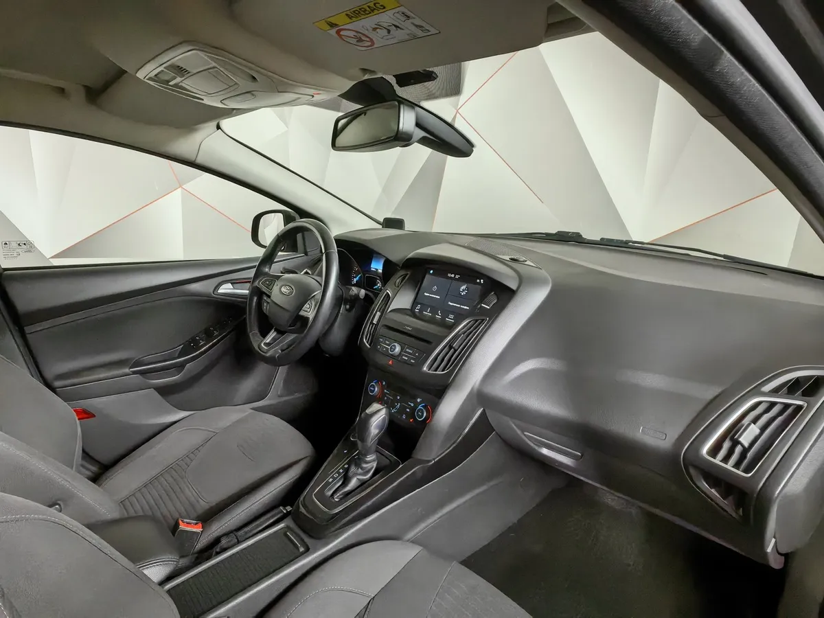 Ford Focus 1.6 PowerShift (125 л.с.) Titanium Серый в АВИЛОН. Слайд №13