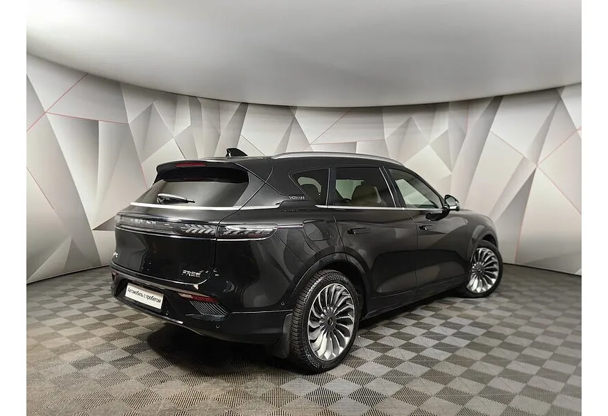 Voyah Free 1.5 AT AWD (694 л.с.) Черный в АВИЛОН. Слайд №2