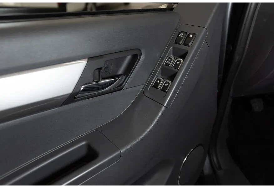 Sollers ST6 2.0G 6MT AWD (176 л.с.) Comfort Серый в АВИЛОН. Слайд №19