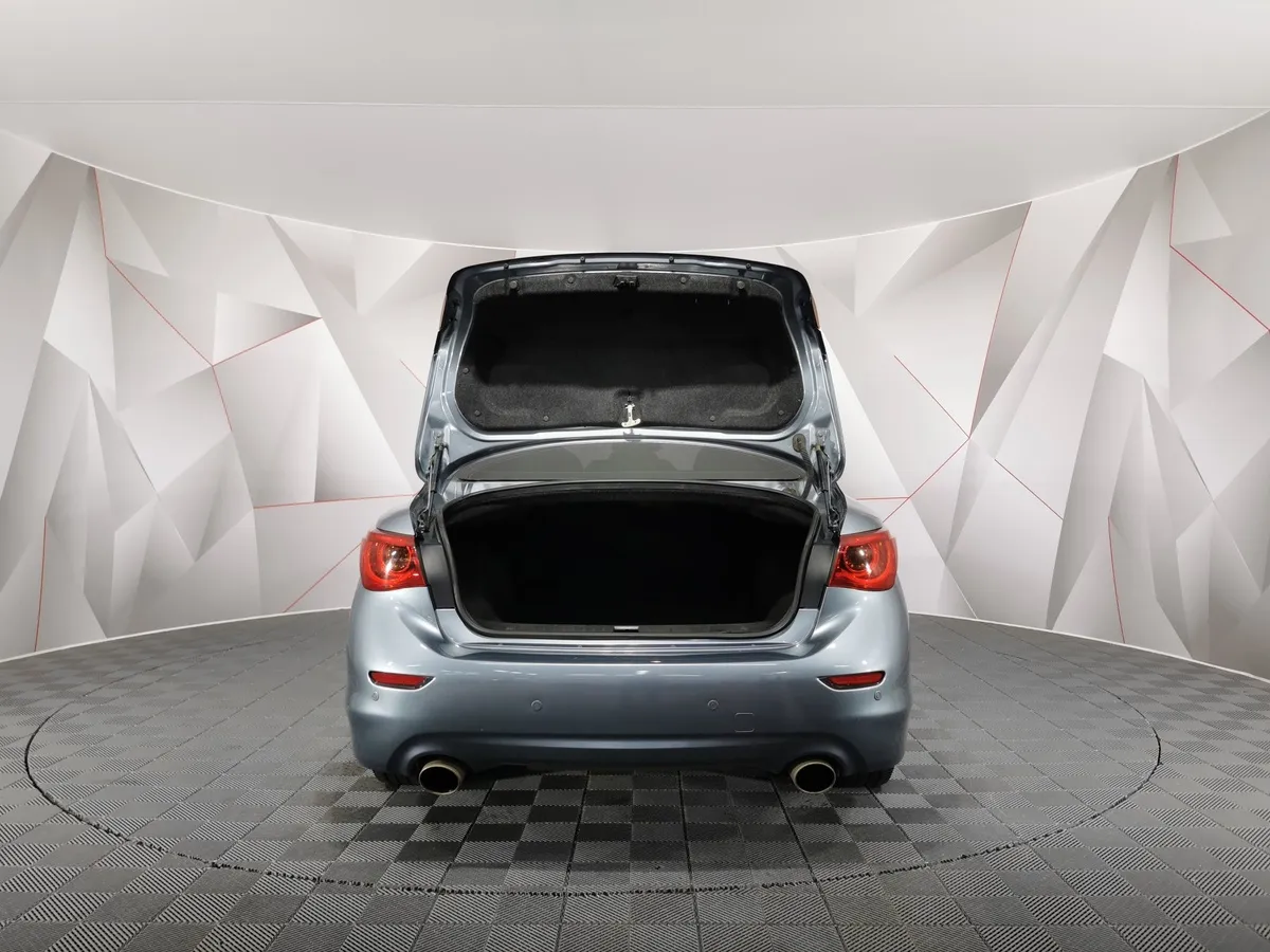 Infiniti Q50 2.0 T AT (211 л.с.) Серый в АВИЛОН. Слайд №10