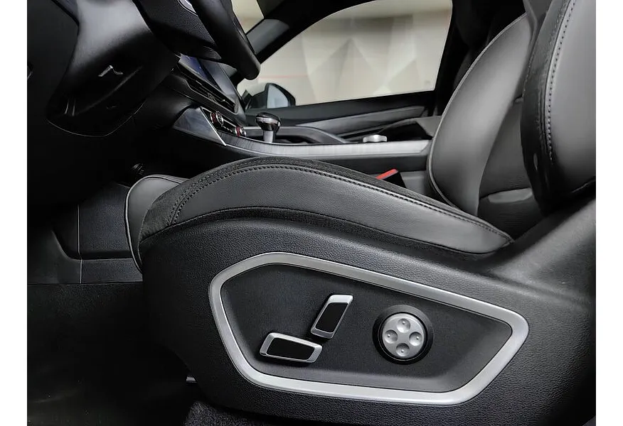 Geely Tugella 2.0 AT AWD (238 л.с.) Flagship Белый в АВИЛОН. Слайд №21