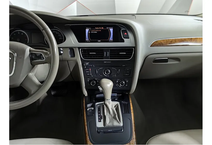 АВИЛОН - Audi A4 2.0 TFSI tiptronic quattro (200 л.с.) Белый - slide 13