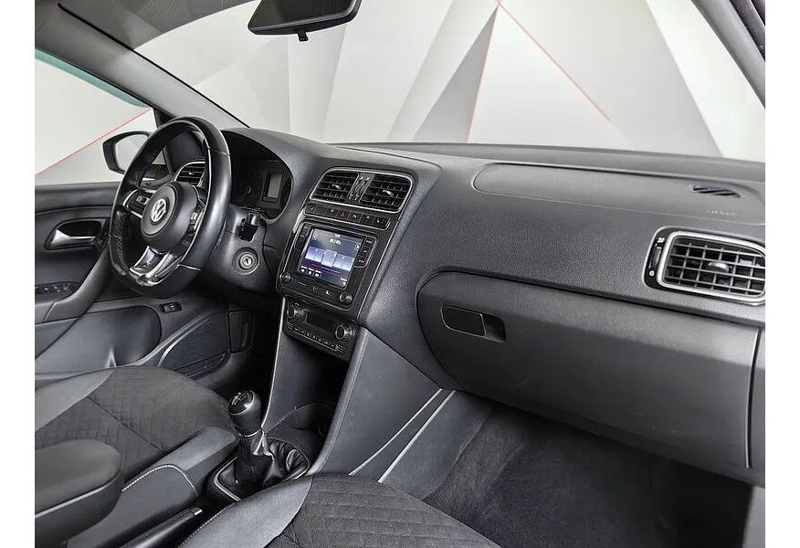 Volkswagen Polo 1.6 MT (105 л.с.) Trendline Белый в АВИЛОН. Слайд №13