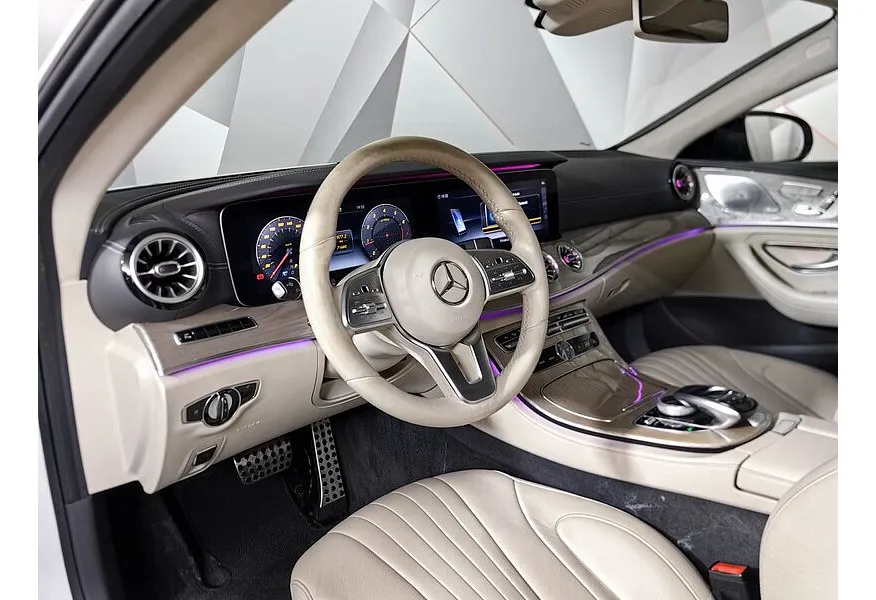 Mercedes-Benz CLS 350 AT 4Matic (299 л.с.) Sport Белый в АВИЛОН. Слайд №19