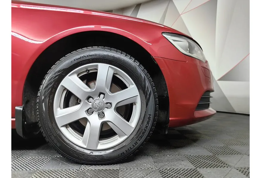 Audi A6 2.0 TFSI multitronic (180 л.с.) Красный в АВИЛОН. Слайд №9 Audi A6 2.0 TFSI multitronic (180 л.с.) Красный в АВИЛОН. Слайд №9