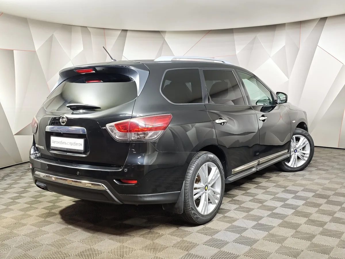 Nissan Pathfinder 3.5 CVT AWD (249 л.с.) Черный в АВИЛОН. Слайд №2